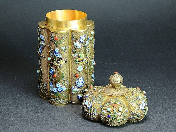 燕京八绝 皇家工艺的璀璨明珠与金银制品的商业传承